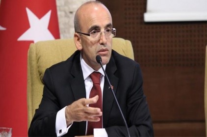 Şimşek: &#039;Yüksek vergilendirme Türkiye&#8217;nin uzun dönem menfaatinedir&#039;