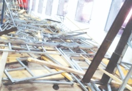 Sinagogda ayin sırasında tribün çöktü: 50 yaralı