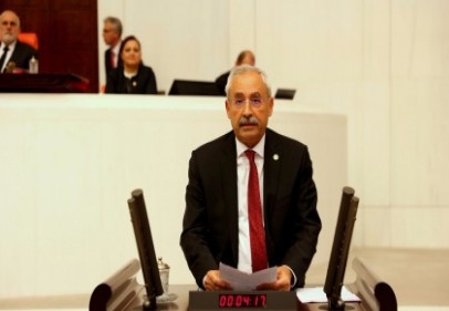 “Sınav ücretleri ve merkezi atama iş başvuru ücretleri kaldırılmalı”
