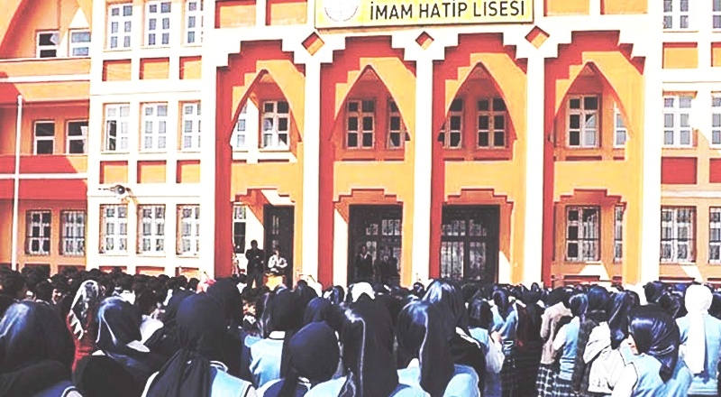 Sınavla girilebilecek liselerde en büyük artış imam hatiplerde oldu