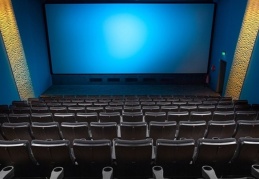 Sinema salonları finansal ve vizyon filmi eksikliğinden açılamadı