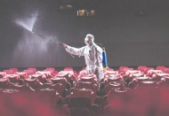 Sinema seyircisi yüzde 70, tiyatro seyircisi yüzde 43 azaldı