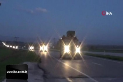 Sınır hattına sevkiyat devam ediyor