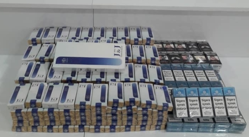 Sınır kapısında 800 paket kaçak sigara ele geçirildi