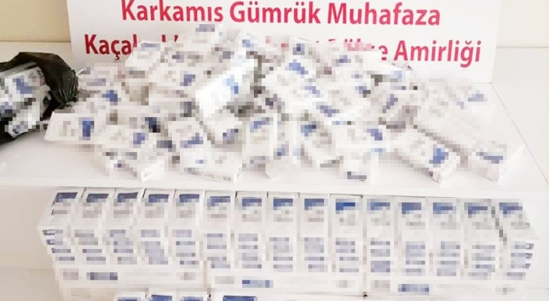 Sınır kapısında kaçak sigaraya darbe