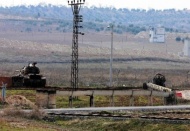 Sınıra askeri sevkıyat ve DEAŞ unsurlarına atışlar sürüyor