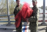 Sınırda Paskalya Bayramı kutlaması