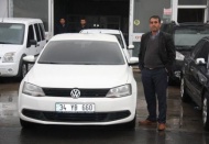 Sınırdaki savaşlardan ve dolardan Oto Galeri esnafı da nasibini aldı