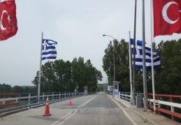 Sınırdan yasa dışı geçiş teşebbüsünde bulunan 2 bin 506 kişi yakalandı