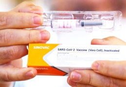 Sinovac, Koronavirüs aşısı üretim kapasitesini yıllık 2 milyar doza çıkardı