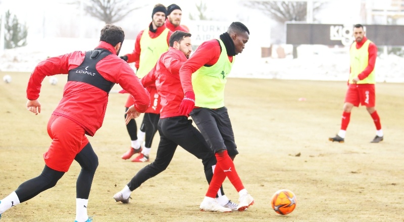 Sivasspor, Gaziantep FK maçına iddialı hazırlanıyor