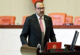 Siyasal kadrolaşma eğitimin kalitesini bozdu