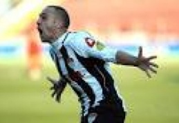 Slavko Perovıc 19 gol ile gol krallığında ilk sırada
