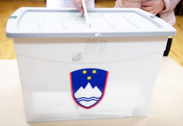 Slovenya’da popülist başbakan seçimleri kaybetti