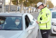 Sokağa çıkan 664 kişiye ceza kesildi