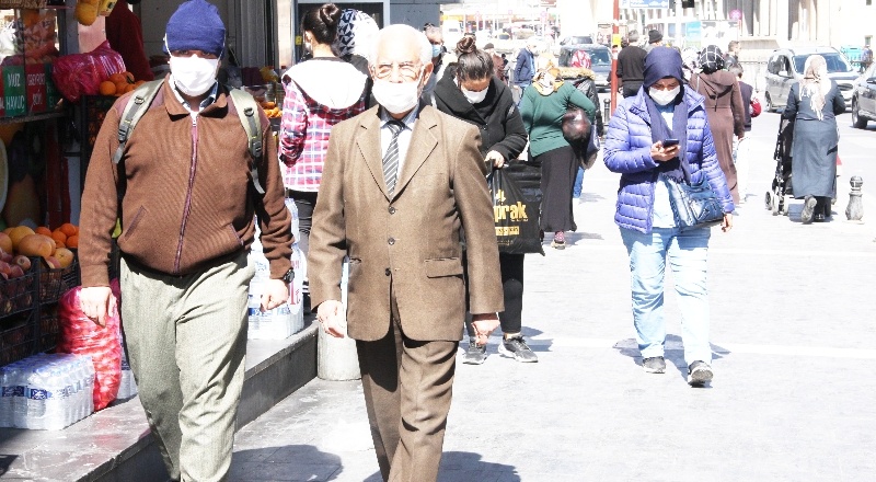 Sokağa çıkma yasağını ihlal eden 231 kişiye ceza kesildi