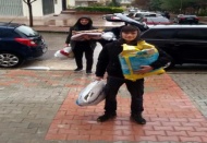 Sokak hayvanlarına yardım elini uzattılar