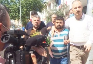 Sokak ortasında havaya rastgele ateş açtı