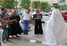 Sokakta sanat ilgi görüyor