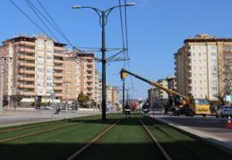 Sökülmeye başlanan yüksek gerilimli enerji nakil hatları sıkıntı yarattı