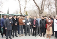 Son bir haftada on binin üzerinde işçi, düşük zamma karşı iş bıraktı