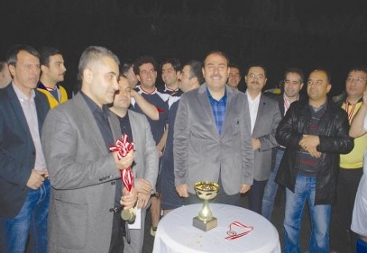 Sonbahar Halı Saha Turnuvası Optimaspor’un zaferiyle sonuçlandı