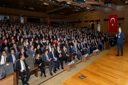 &#8220;Soran, araştıran ve farklı fikirleri olan öğrencilerin önünü açmamız lazım"