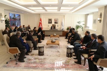 Sorunları dinledi
