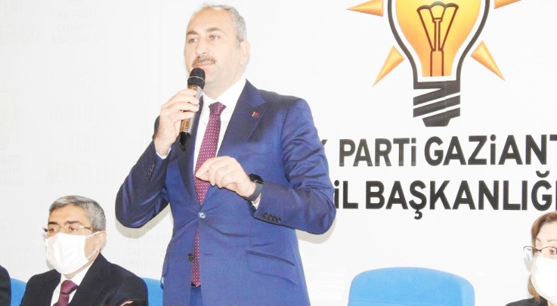 Sorunları görmezden gelmeye ve halının altına süpürmeye hakkımız yok