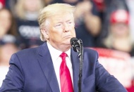 Sosyal medya platformu Snapchat de, Trump'ın hesabını kapatacak