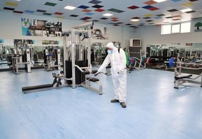 Sosyal tesislerde, spor tesislerinde, konteynırlarda dezenfekte yapılıyor