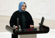 Sosyal yardımların yüzde 90'ını nakdi yapıyoruz