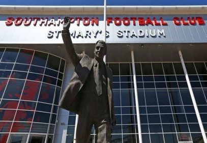 Southampton, Premier Lig'de maaşlarda indirime giden ilk kulüp oldu