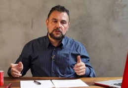 Sözcü yazarı Muratoğlu iddia etti: Türkiye ilk 10 ekonomi arasına girerse ülkenin dört bir köşesinde bütün hesaplar benden