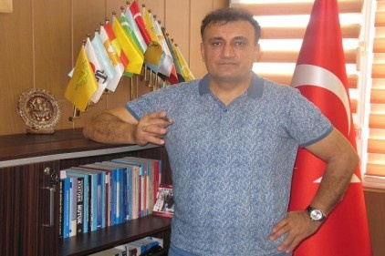Sözleşmeli öğretmenlik kalkmalı tüm öğretmenler kadrolu olmalı