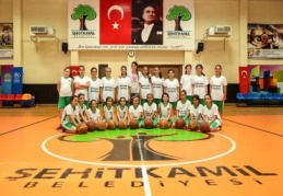 Spor okullarında yüzlerce kadın sporcu yetişiyor