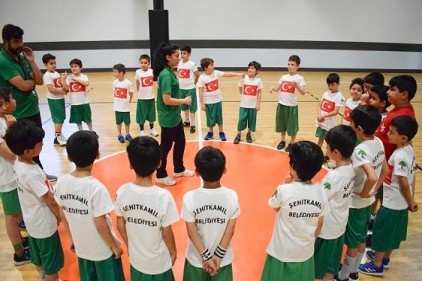 Spor okulu, birbirinden renkli sosyal etkinliklere de sahne olacak