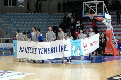 Spor salonlarından Dünya Kanser Günü&#039;ne destek 