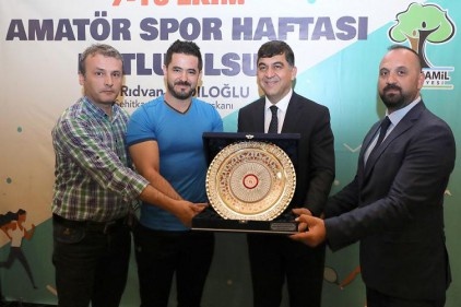 Spor tesislerinin kapısı 365 gün açık 