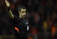 Spor Toto Süper Lig’in 7. haftasında oynanacak Gaziantepspor - Osmanlıspor karşılaşmasını Mete Kalkavan yönetecek.