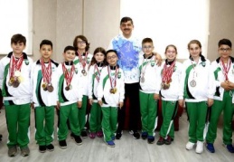 Sporcu öğrenciler, güçlü adımlarla hedeflerine yürüyor