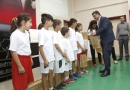 Sporcular, , hijyen ve öz bakım eğitimine katıldı