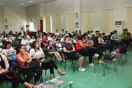 Sporcular kişisel bakım ve temizlik konusunda eğitildi