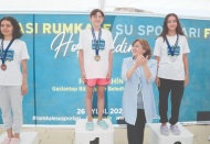 Sporcular, Su topu, dragon bot ve açık yüzmede yarıştı