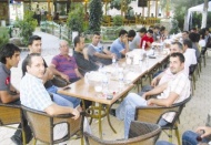 Sporcularla yemek yedi