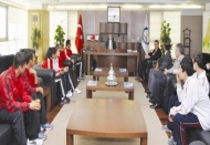 Sporu gençlerin hayatının bir parçası haline getirmeliyiz