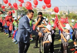 Sporun tüm güzelliklerini organizasyon süresi boyunca sahaya yansıttılar 