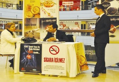 Stant kurup, sigaranın zararlarını anlattılar