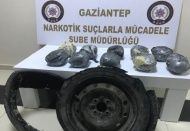 Stepne lastik arasında 10 kilo uyuşturucu 