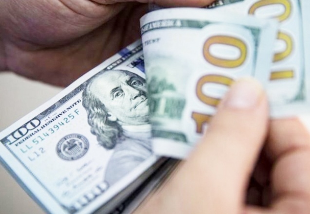 Sterlin 20 lirayı aştı